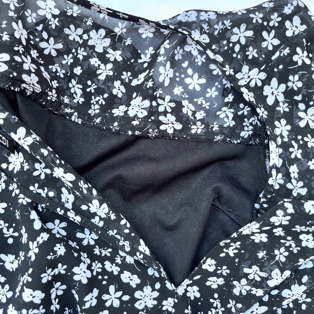 H&M | Floral Print Flounced Dress - Picture 12 of 16